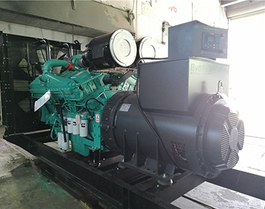 德科800KW/400V陸用發(fā)電機應用于某房地產(chǎn)項目